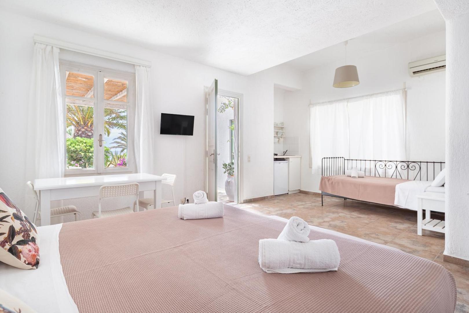 Fos Apartments Mykonos Agios Ioannis Diakoftis Eksteriør billede