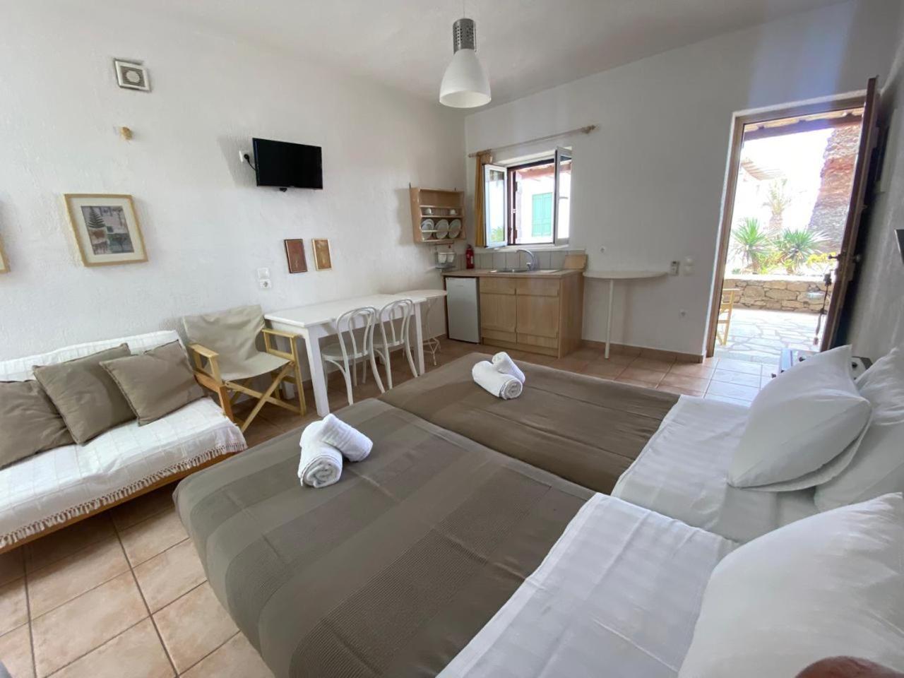 Fos Apartments Mykonos Agios Ioannis Diakoftis Værelse billede