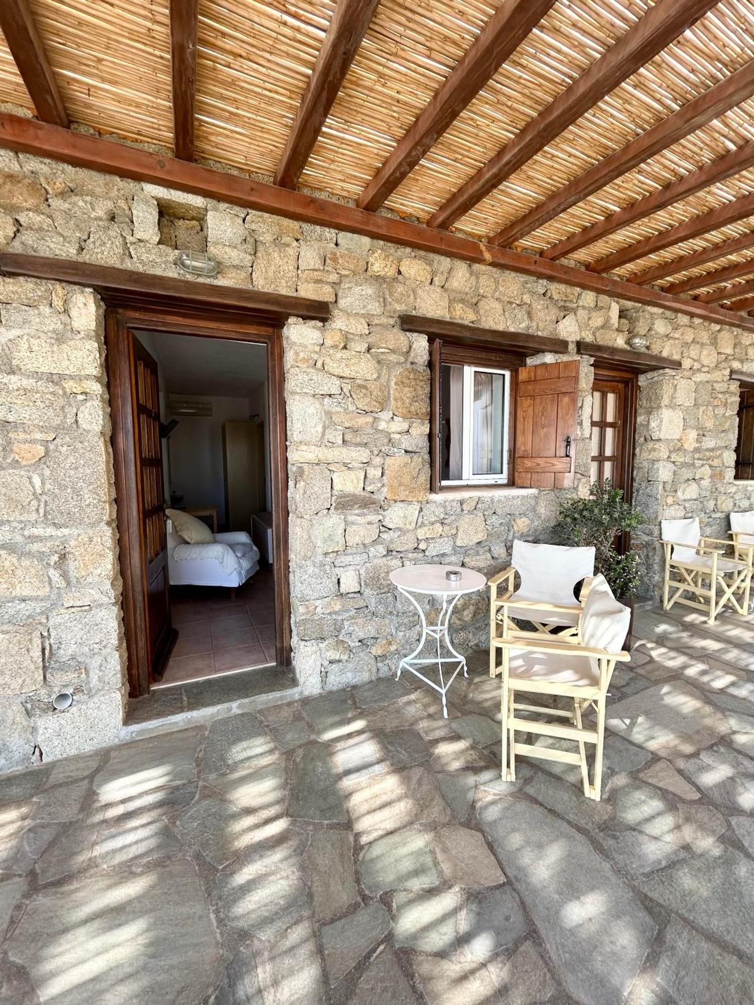 Fos Apartments Mykonos Agios Ioannis Diakoftis Værelse billede