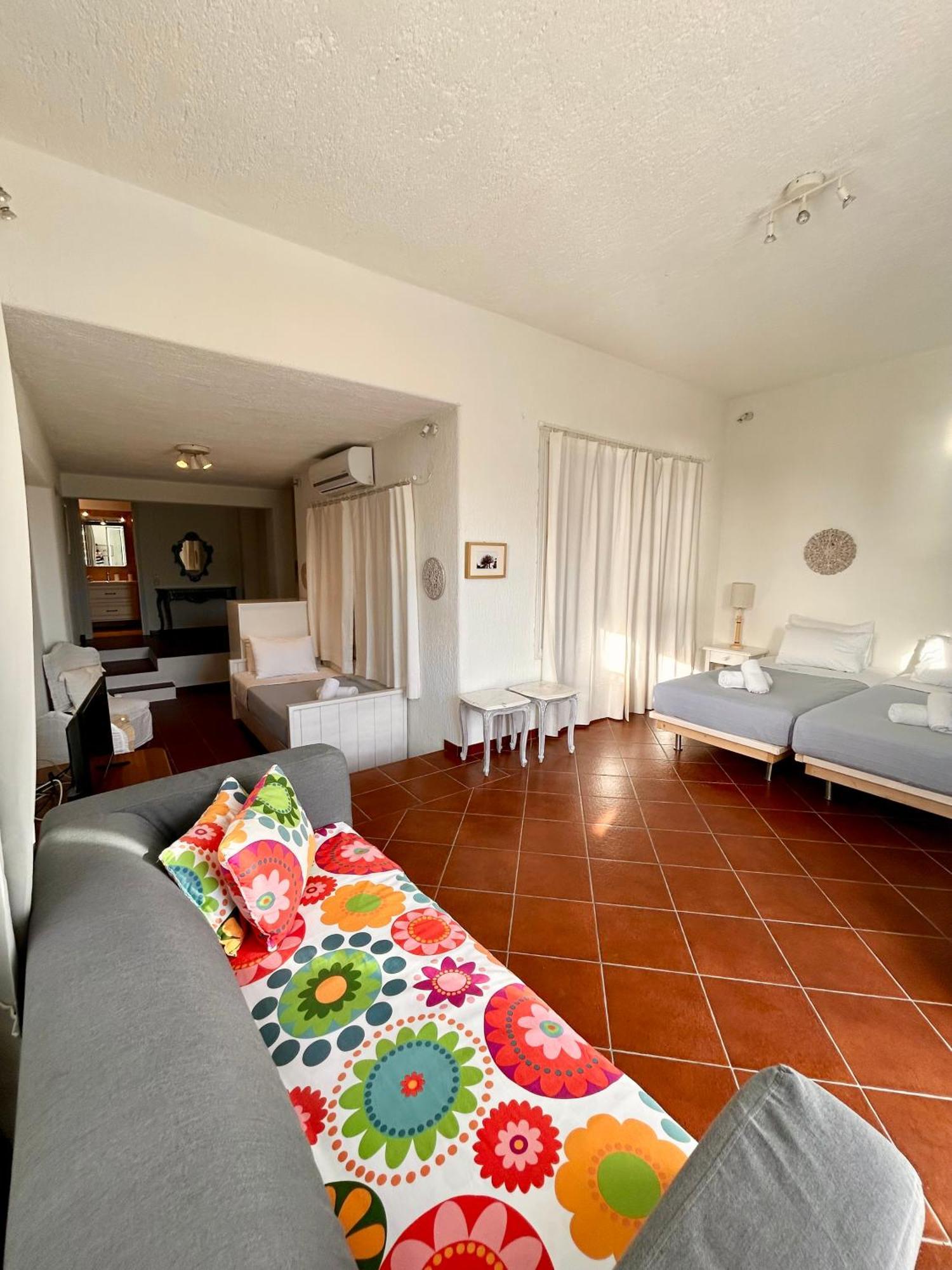 Fos Apartments Mykonos Agios Ioannis Diakoftis Værelse billede